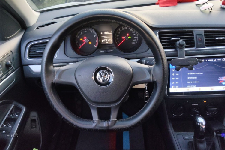 Volkswagen Lavida 2019 car image #12