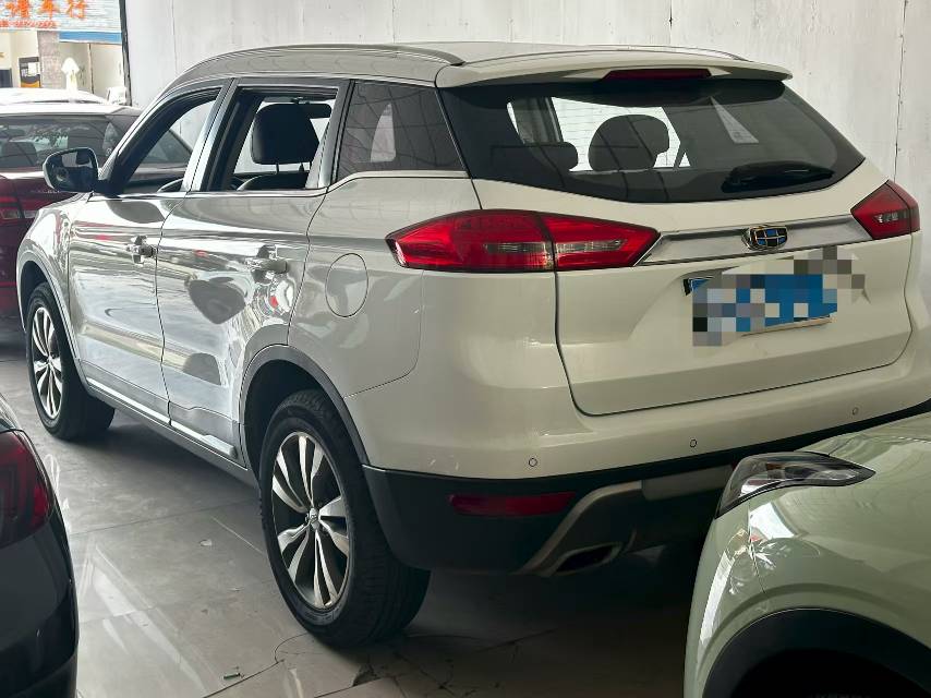 GEELY Boyue 2017 #2 GEELY Boyue 2017 car image #2