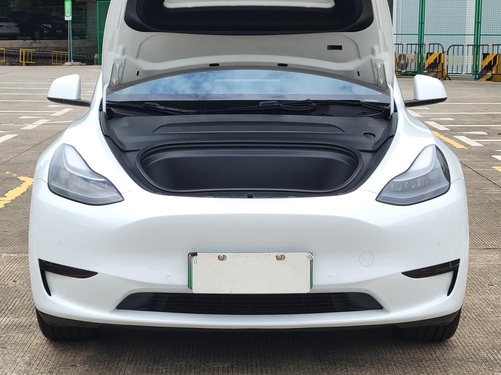 Tesla Model Y 2023 #16 Tesla Model Y 2023 car image #16
