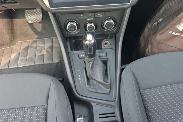 Volkswagen Lavida 2018 car image #14
