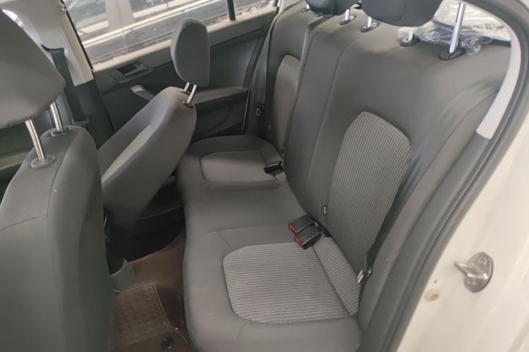 Volkswagen Santana 2019 #17 Volkswagen Santana 2019 car image #17