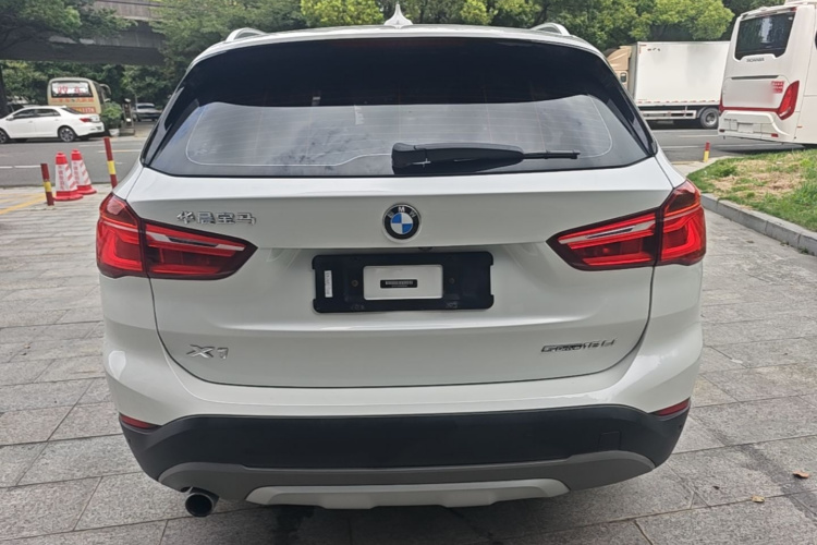 BMW X1 2019 #4 BMW X1 2019 immagine di auto #4