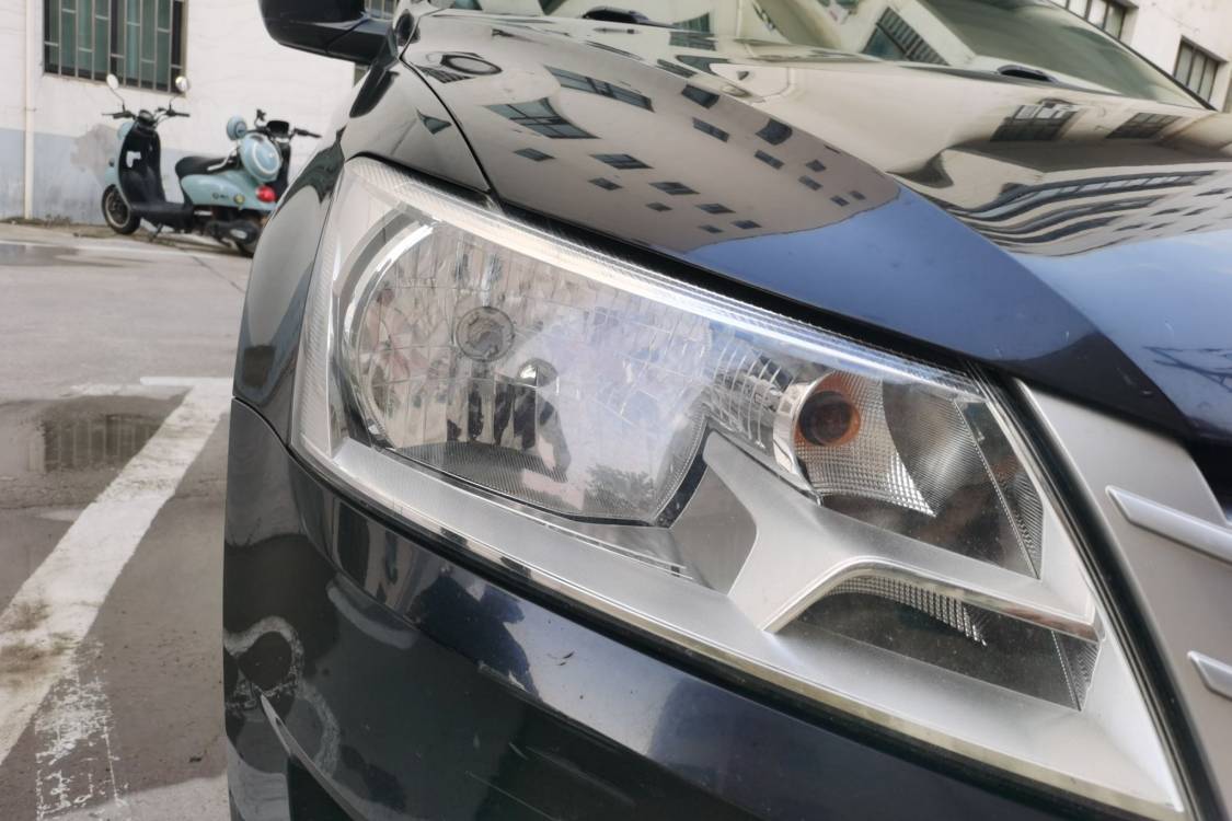 Volkswagen Santana 2016 car image #7