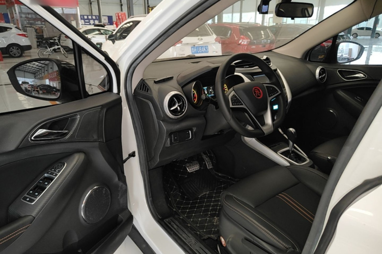 BYD Yuan 2017 car image #16