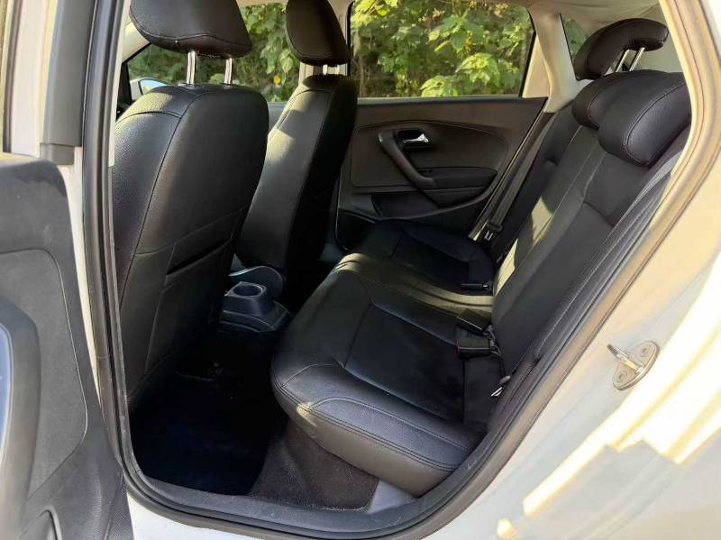 Volkswagen Polo 2015 #6 Volkswagen Polo 2015 صورة سيارة #6