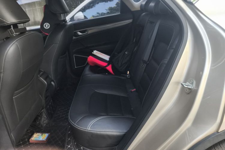 GEELY Emgrand GS 2019 #10 GEELY Emgrand GS 2019 car image #10