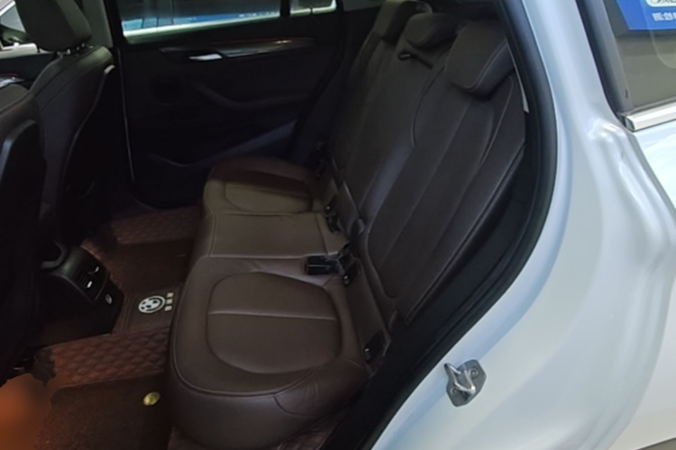 BMW X1 2018 car image #17