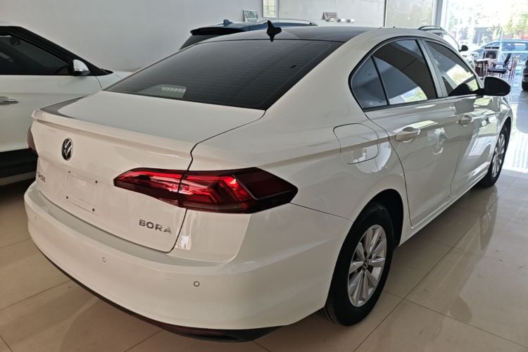 Volkswagen Bora 2022 car image #7