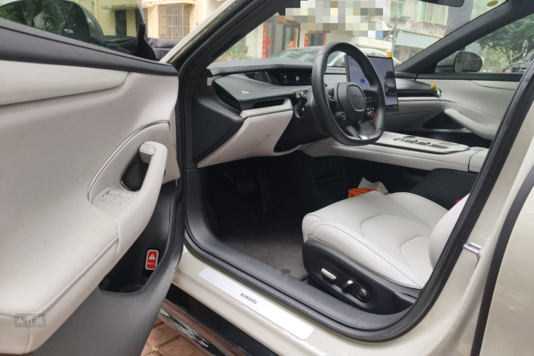 MI SU7 2024 car image #18