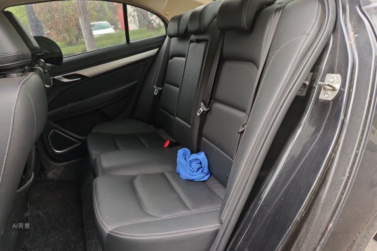 GEELY Emgrand 2019 #19 GEELY Emgrand 2019 car image #19