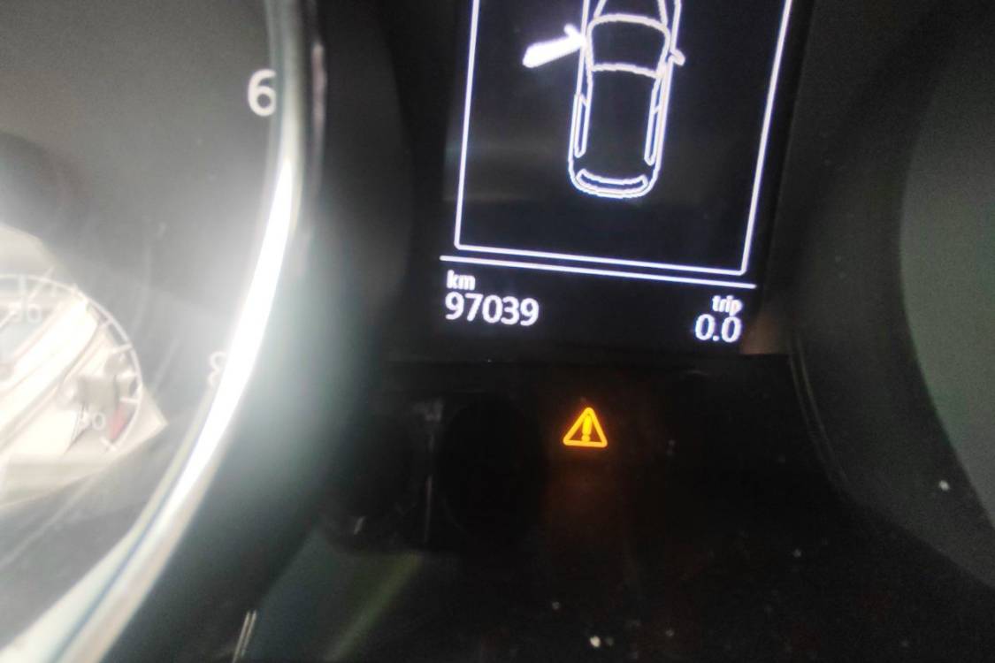 Volkswagen Golf 2015 car image #25