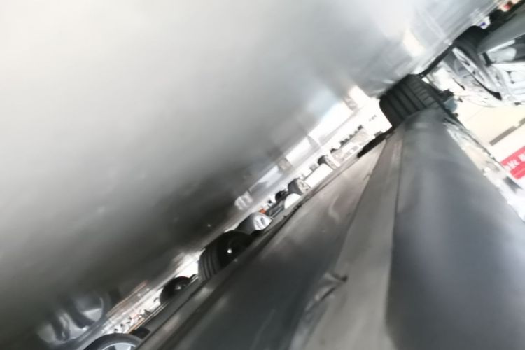 Tesla Model Y 2022 car image #27