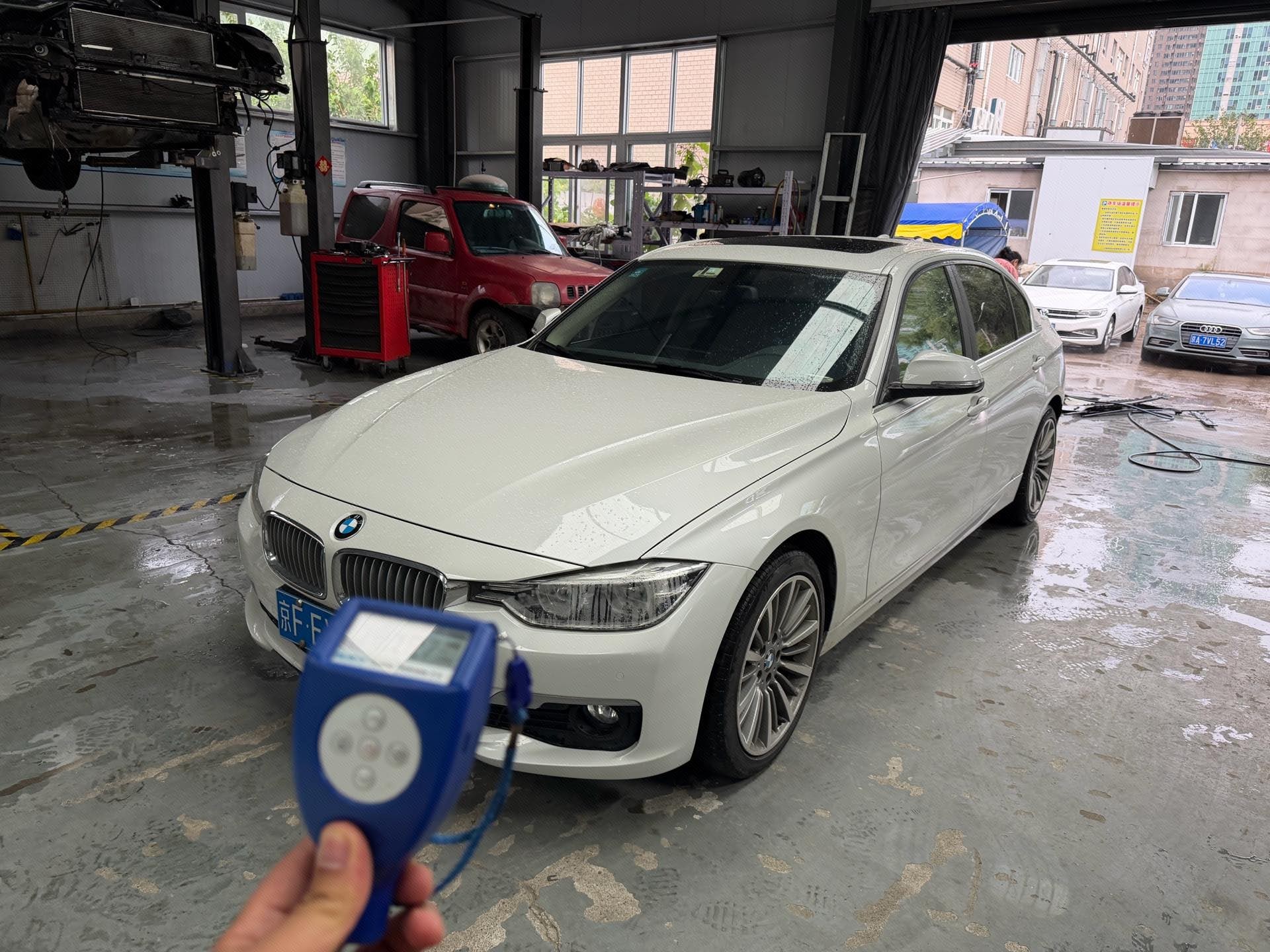 BMW 3 Series 2019 BMW 3 Series 2019 car image