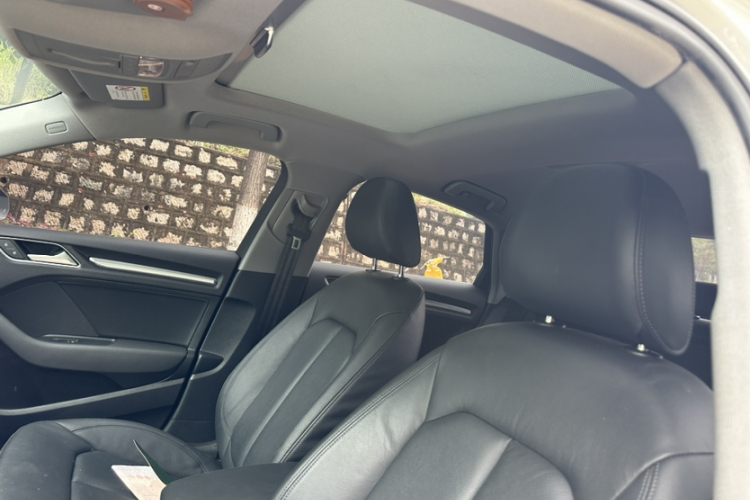 Audi A3 2020 immagine di auto #17