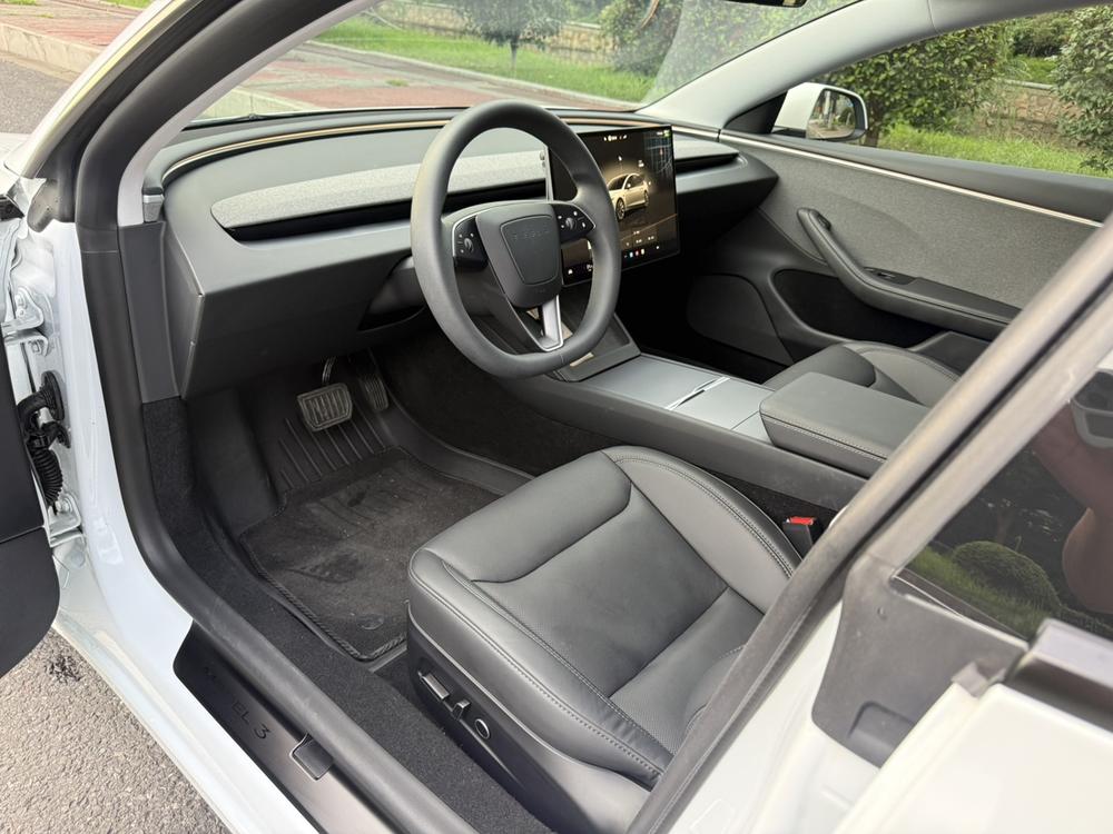 Tesla Model 3 2024 #13 Tesla Model 3 2024 car image #13