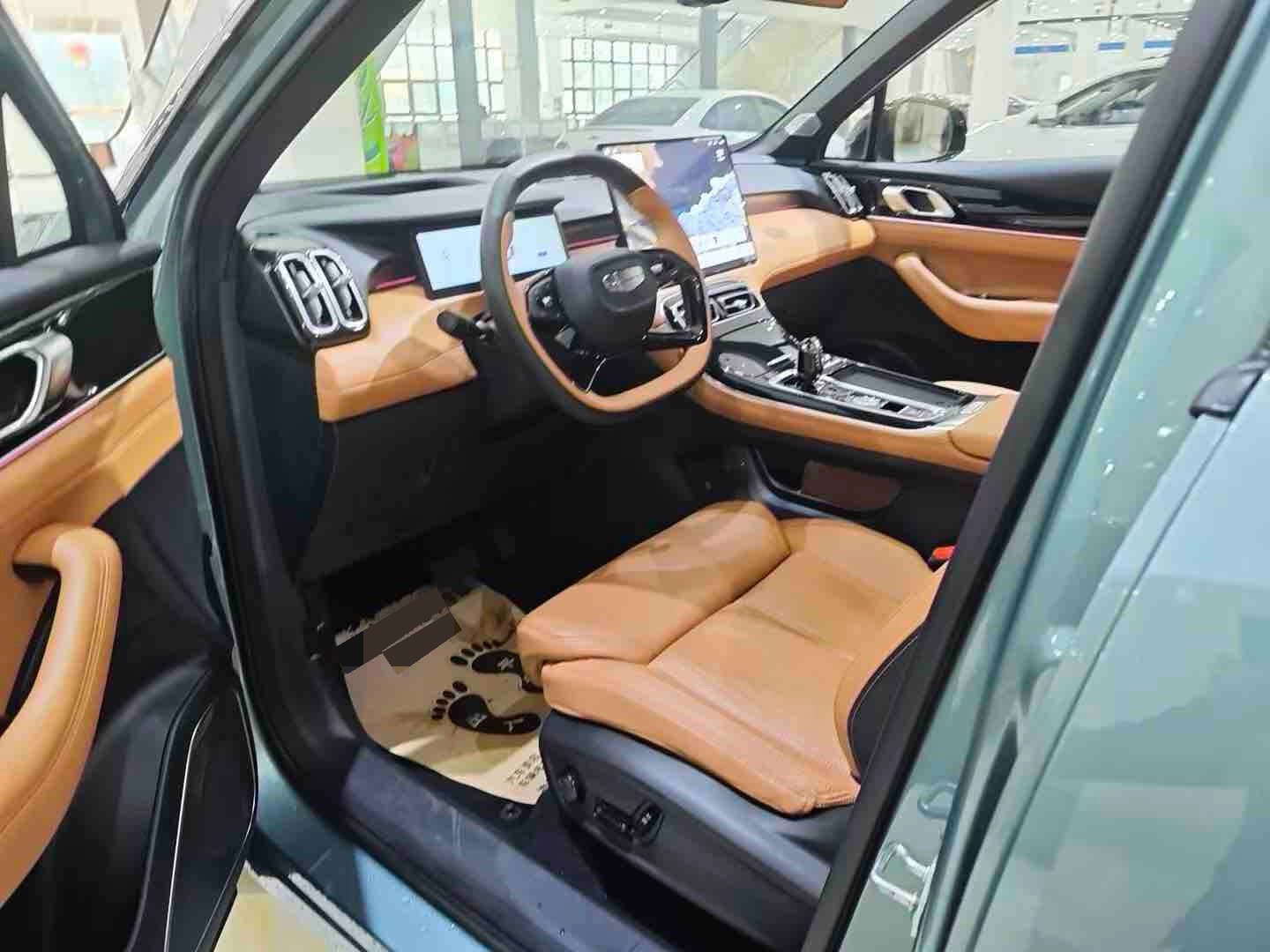 GEELY Boyue L 2025 #2 GEELY Boyue L 2025 imagen de coche #2