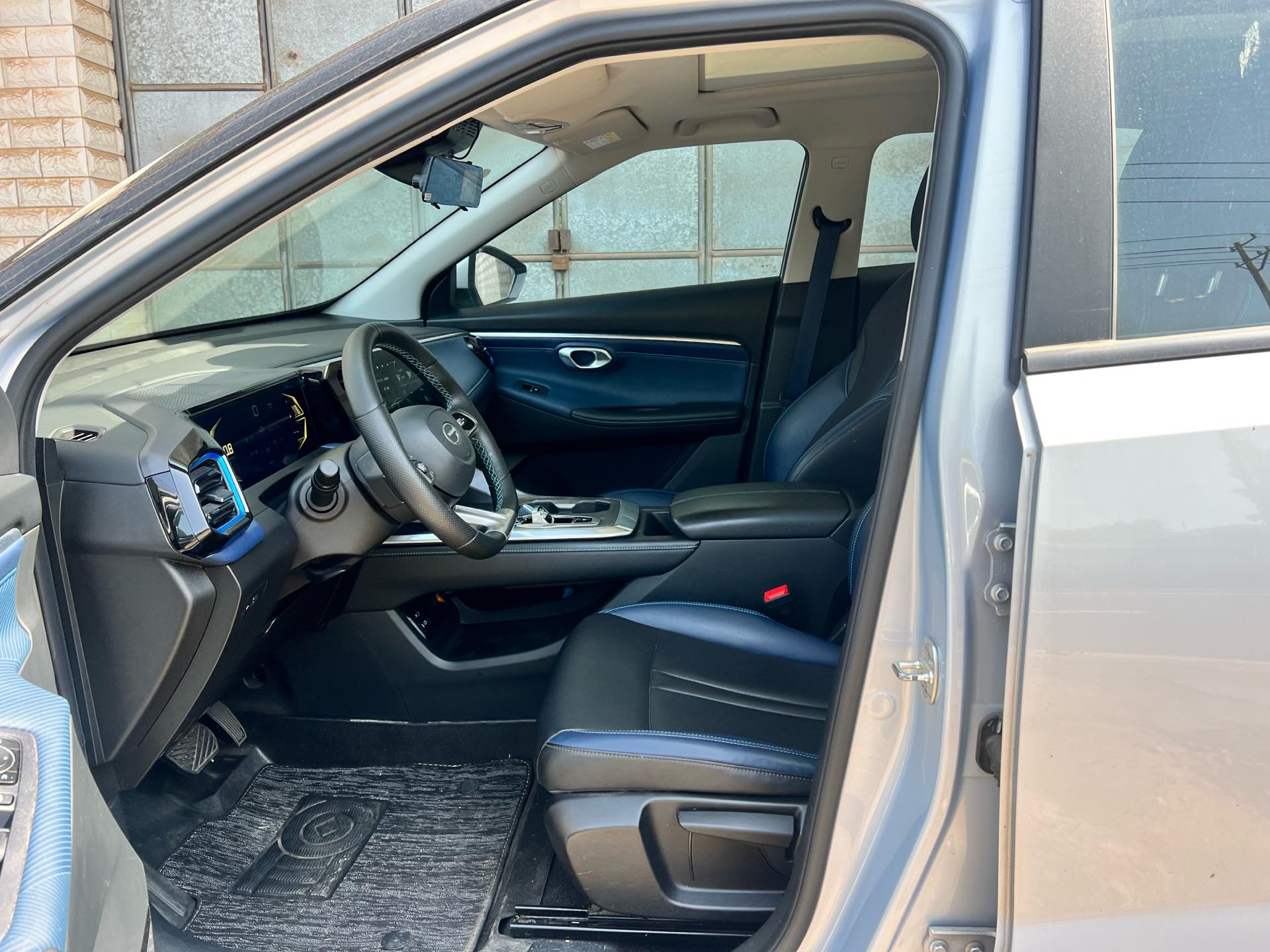 GAC Trumpchi GS3 2023 car image #3