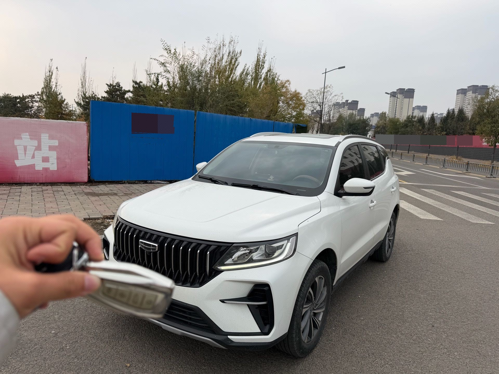GEELY Vision X6 2023 GEELY Vision X6 2023 immagine di auto