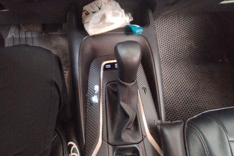 Toyota Corolla 2021 car image #14