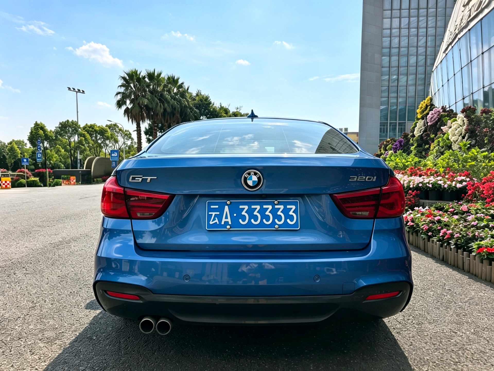 BMW 3 Series GT 2017 #14 BMW 3 Series GT 2017 изображение автомобиля #14
