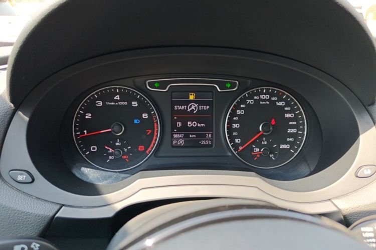 Audi Q3 2017 #16 Audi Q3 2017 car image #16