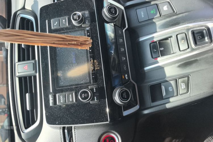 Honda CR-V 2018 car image #15