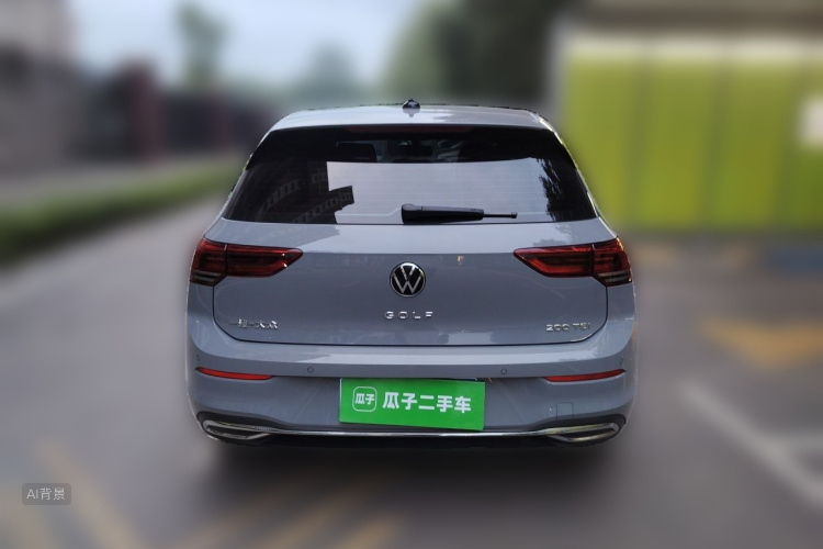 Volkswagen Golf 2023 car image #6