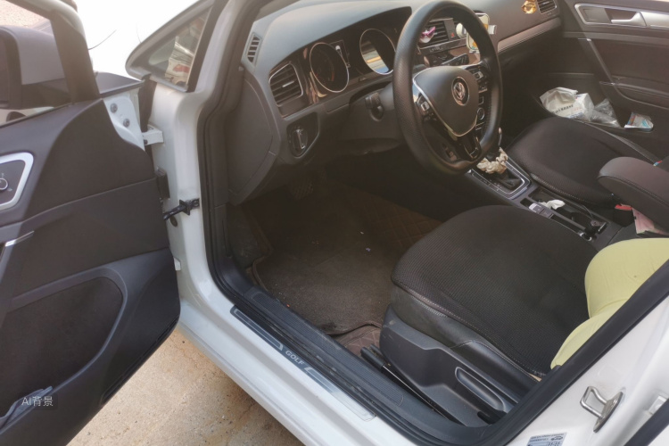 Volkswagen Golf 2020 #18 Volkswagen Golf 2020 car image #18