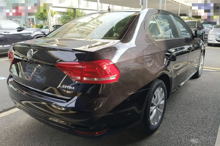 Volkswagen Lavida 2016 car image #7