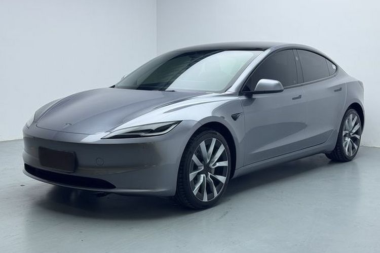 Tesla Model 3 2025 #2 Tesla Model 3 2025 car image #2