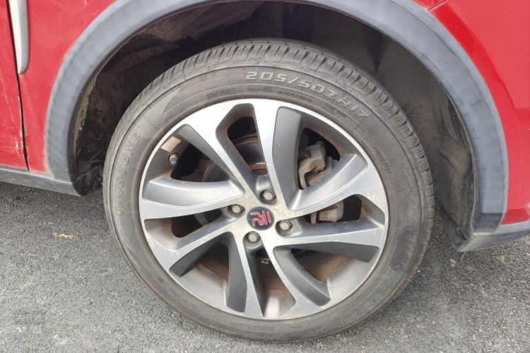 BYD Yuan 2016 car image #9