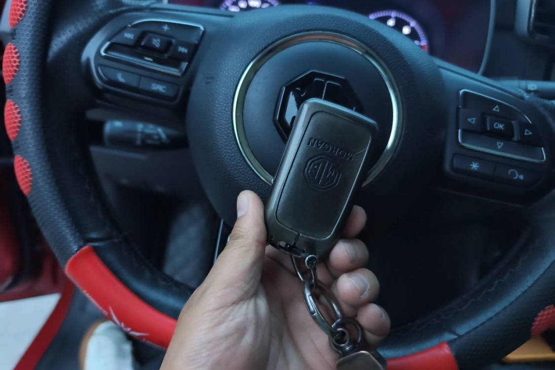MG ZS 2018 car image #28