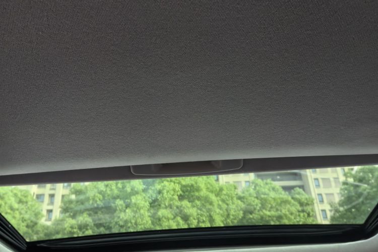 Toyota Corolla 2020 car image #17