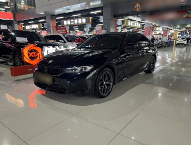 BMW 3 Series 2025 car image 