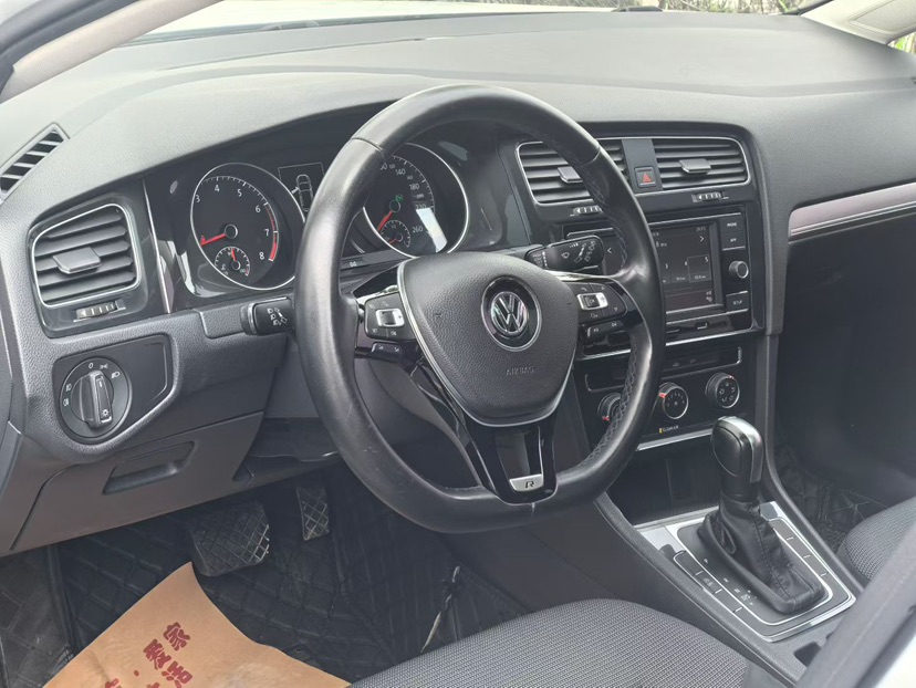 Volkswagen Golf 2018 #4 Volkswagen Golf 2018 car image #4