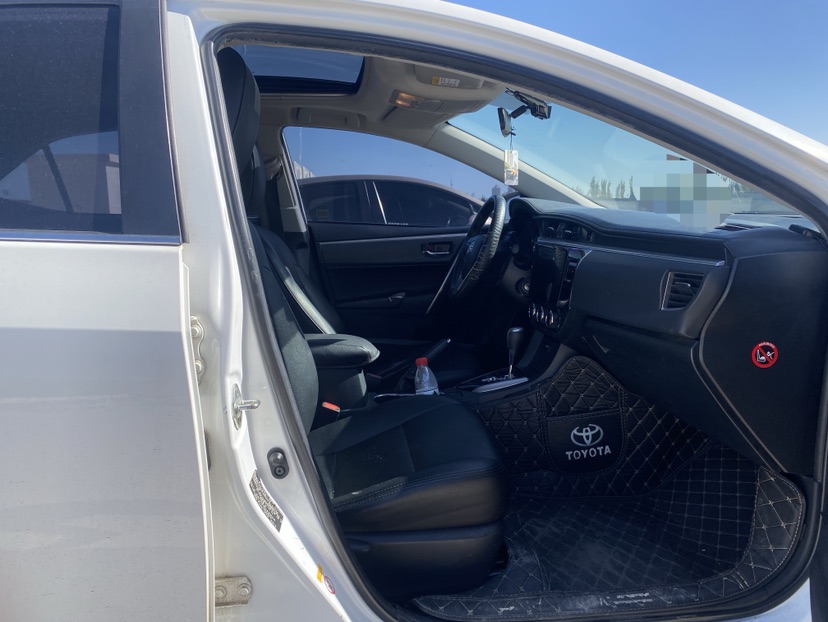 Toyota Corolla 2015 car image #6