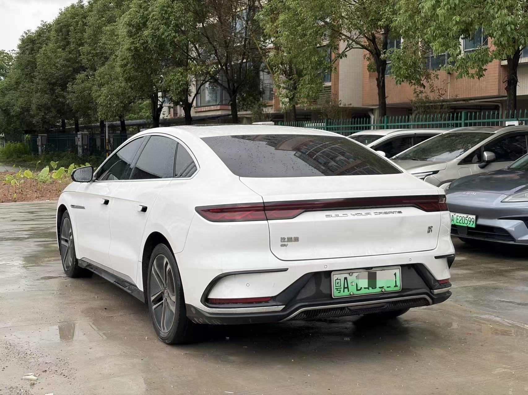 BYD Han 2024 image de voiture #8