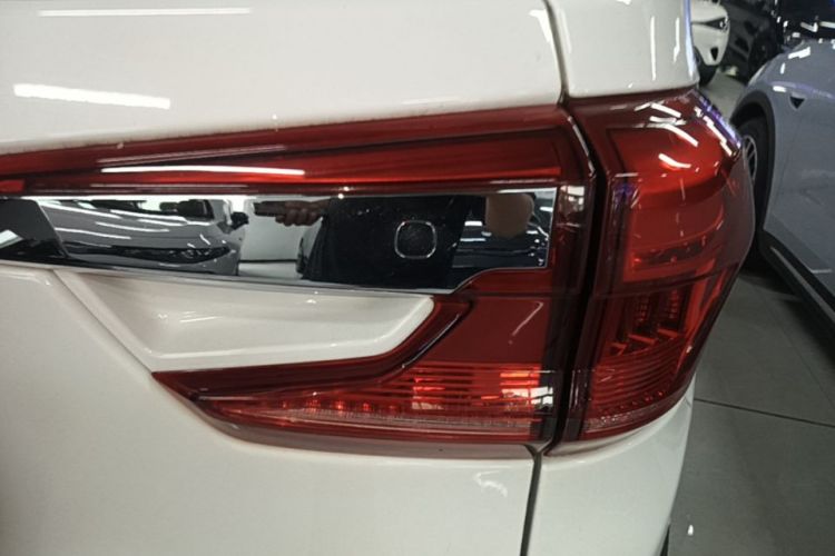 BYD Yuan Pro 2023 #8 BYD Yuan Pro 2023 car image #8