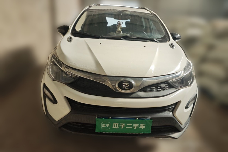 BYD Yuan 2017 #3 BYD Yuan 2017 car image #3