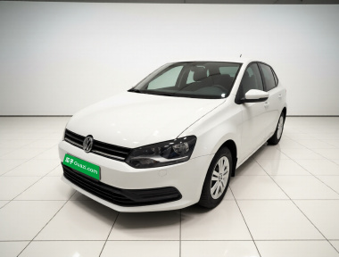Volkswagen Polo 2015 Volkswagen Polo 2015 car image