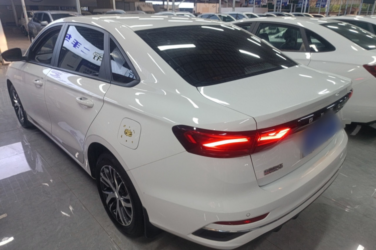 GEELY Emgrand 2024 #5 GEELY Emgrand 2024 car image #5