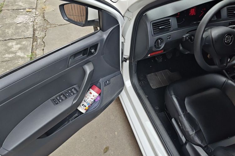 Volkswagen Santana 2019 car image #9