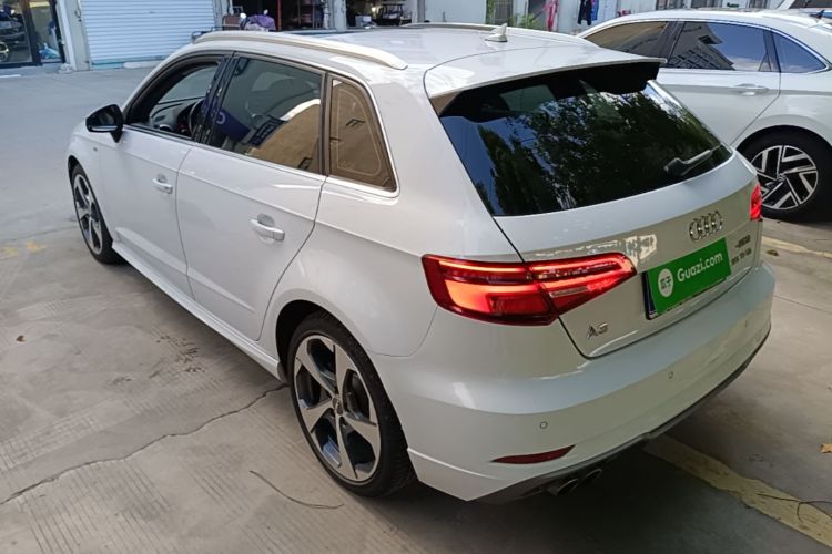 Audi A3 2018 immagine di auto #5