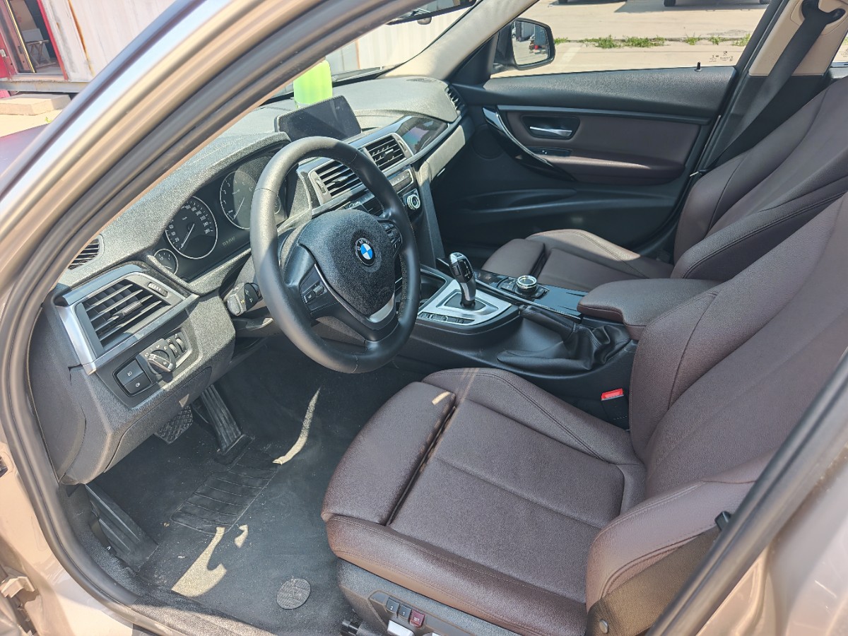 BMW 3 Series 2018 #7 BMW 3 Series 2018 car image #7
