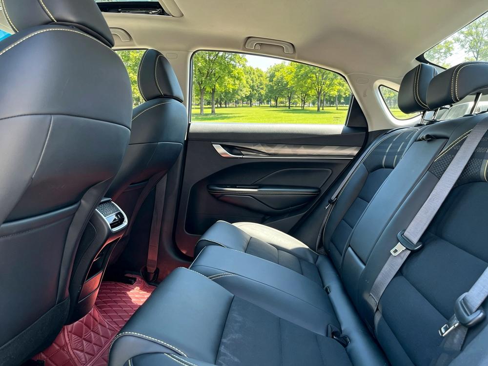 GEELY Binray 2021 immagine di auto #12