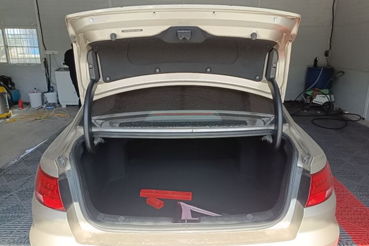 GEELY Emgrand GL 2017 car image #19