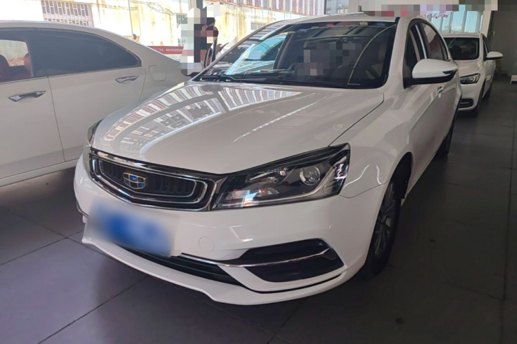 GEELY Emgrand 2018 car image #2
