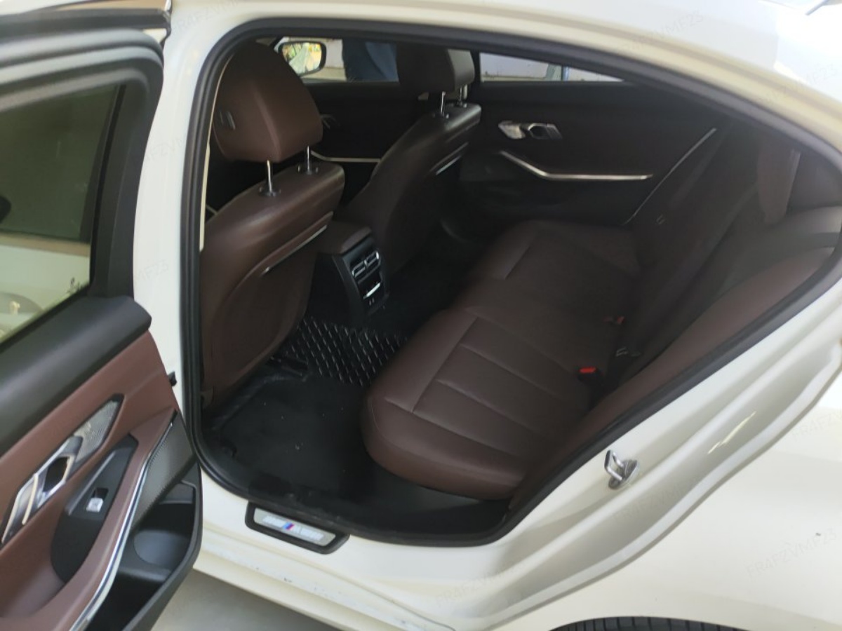 BMW 3 Series 2022 car image #8