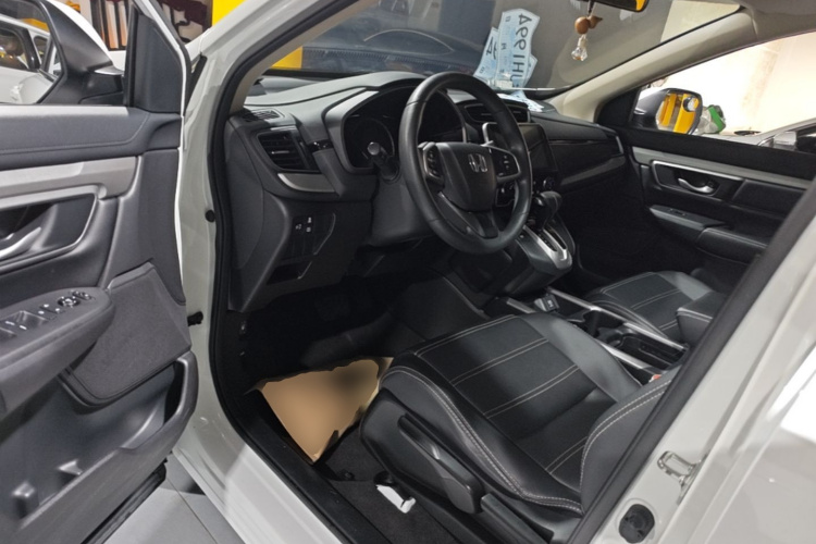 Honda CR-V 2019 car image #16