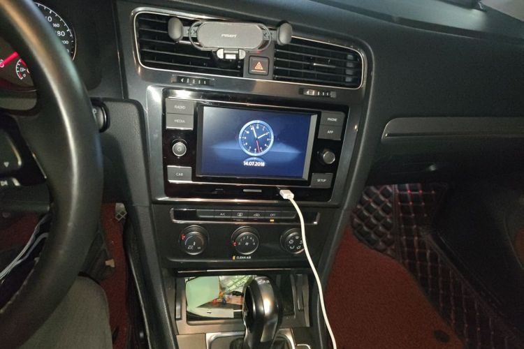 Volkswagen Golf 2018 #13 Volkswagen Golf 2018 car image #13
